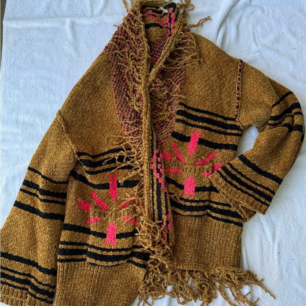 POL Tan and Black Cardigan with Pink Highlights